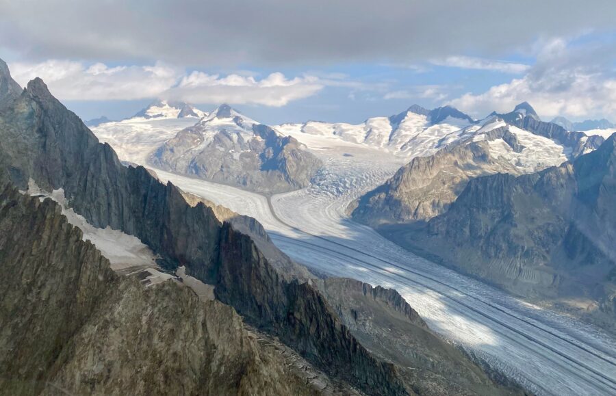 Aerial Swiss Itineraries: Comprehensive FunFlights Helicopter Tour Guide