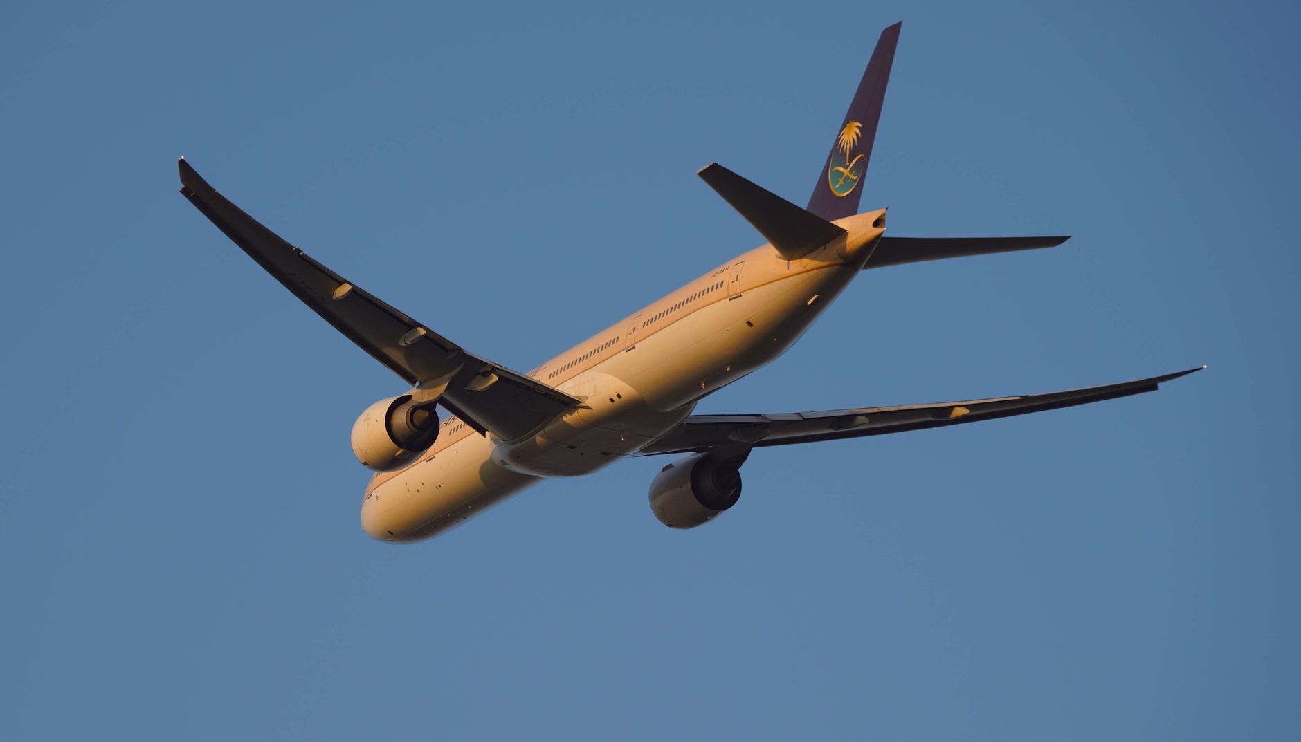 Are Indian Airlines Saudi Flights the Worst Travel Option Now?