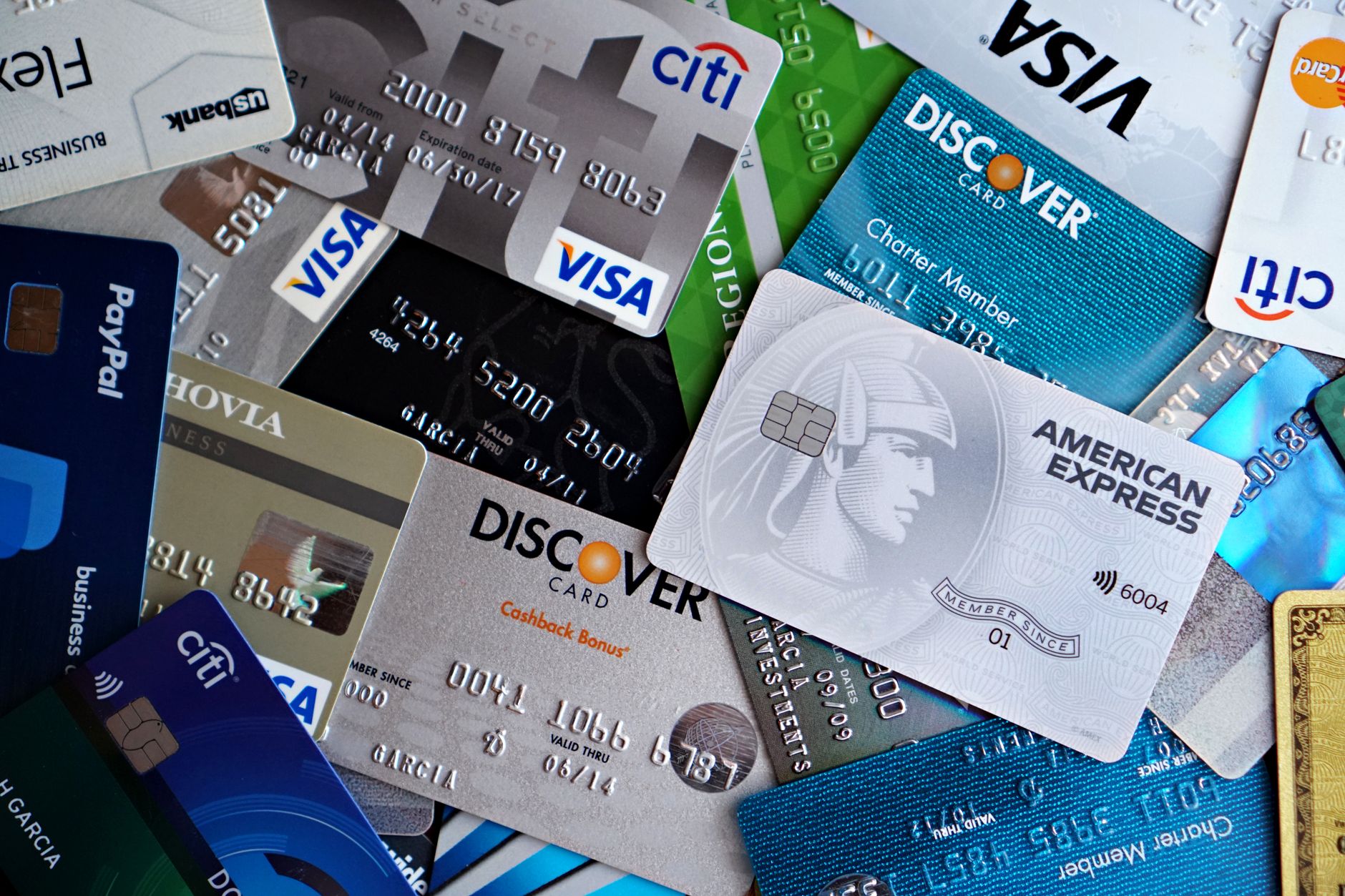 Visa Stablecoin Cards: Best New Way to Pay Globally